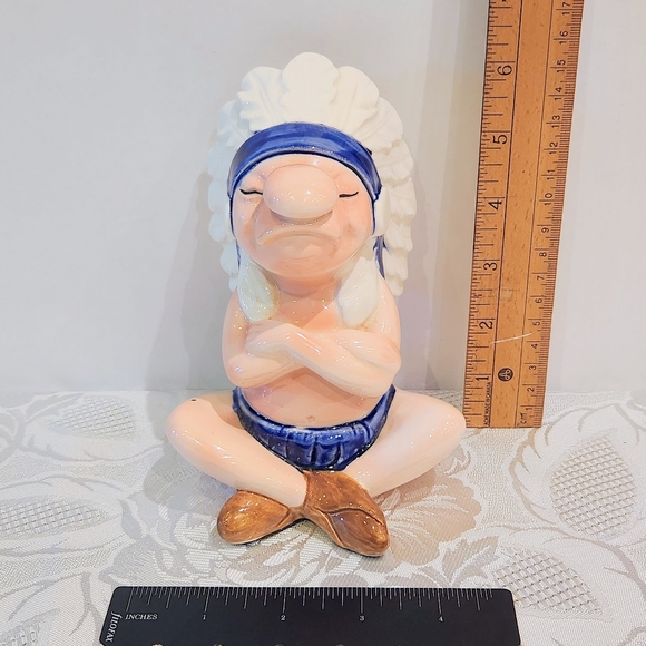 VTG sitting Native Indian by Quon Quon. Collectible ceramic figurine - Picture 8 of 8